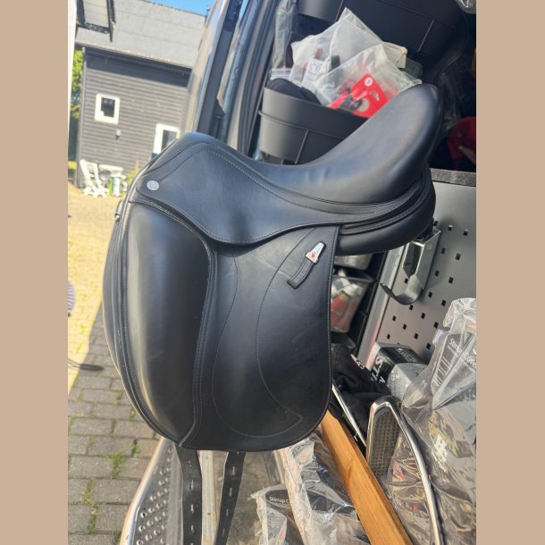 Equipe Emporio pony mono dressursadel